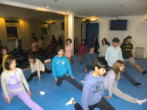 Yoga Família Amigos